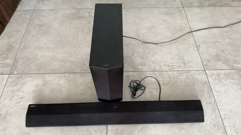 Barra de sonido Sony con subwoofer - 2