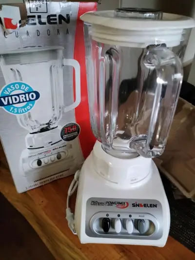Licuadora Sindelen Powermix Vitro 750W - miniatura 1
