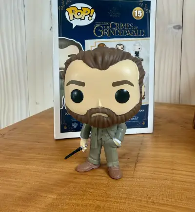 Figura Funko Pop Albus Dumbledore Animales Fantásticos - miniatura 1