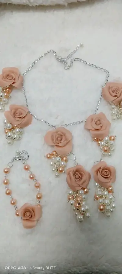 Set de joyería floral en colores vibrantes - miniatura 2