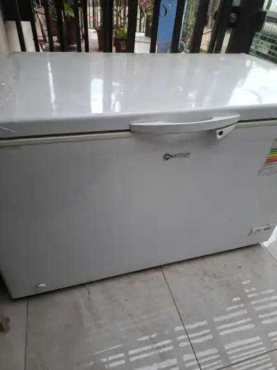Congelador horizontal Mademsa en buen estado - miniatura 4