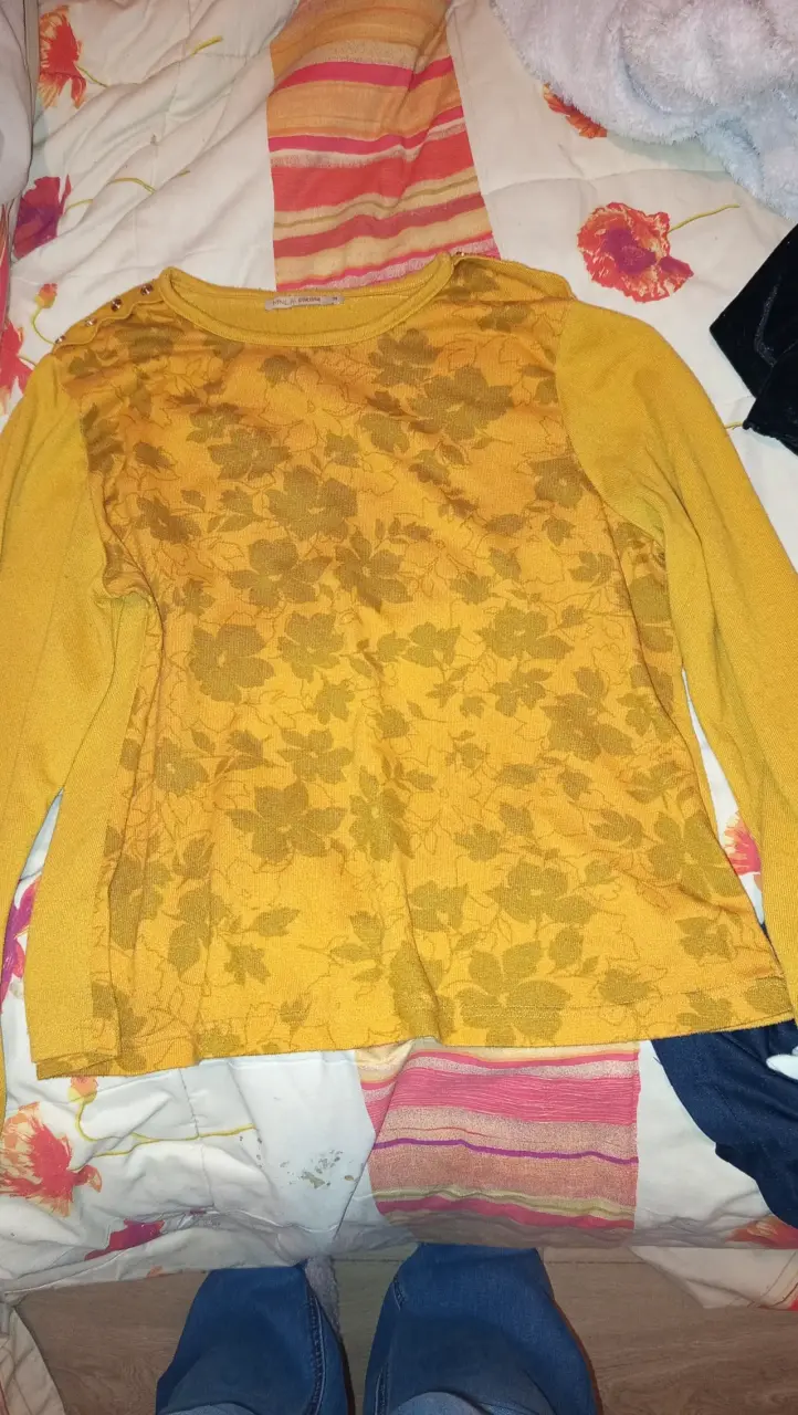 Poleras cualquiera