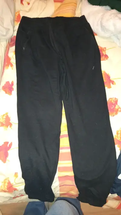 Pantalón deportivo negro para hombre - miniatura 1