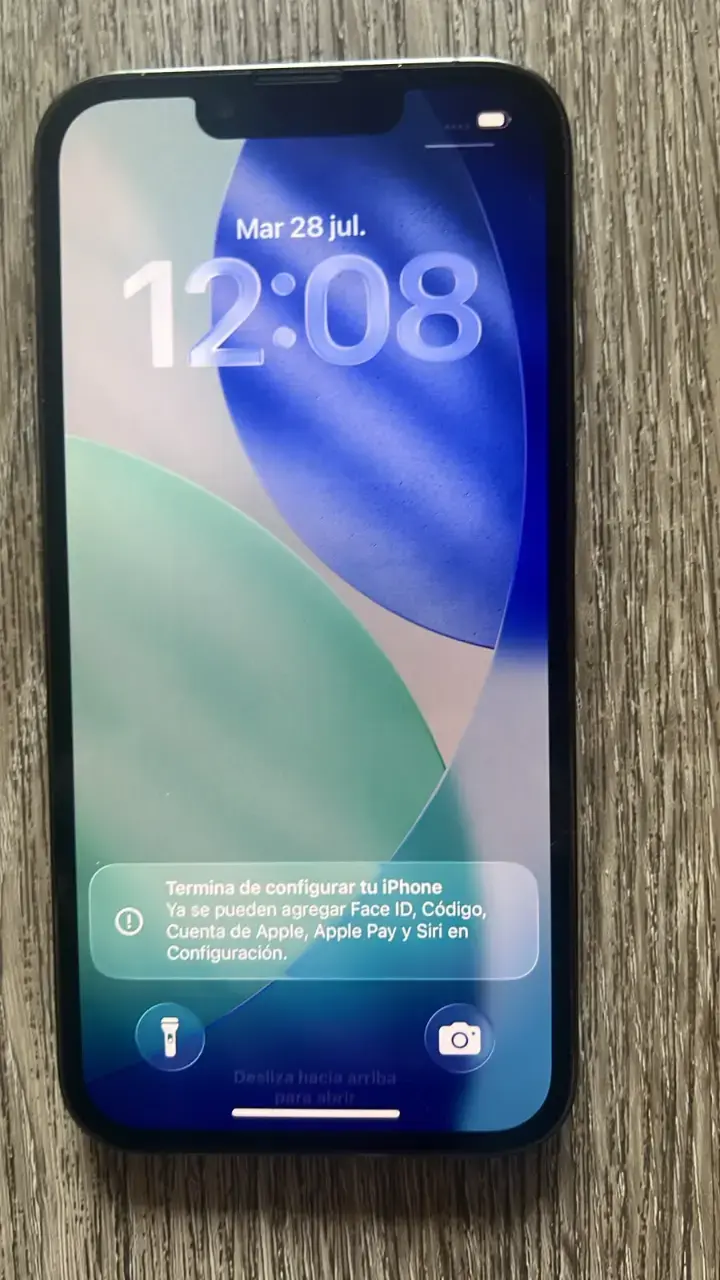 iPhone en buen estado con pantalla grande - 1