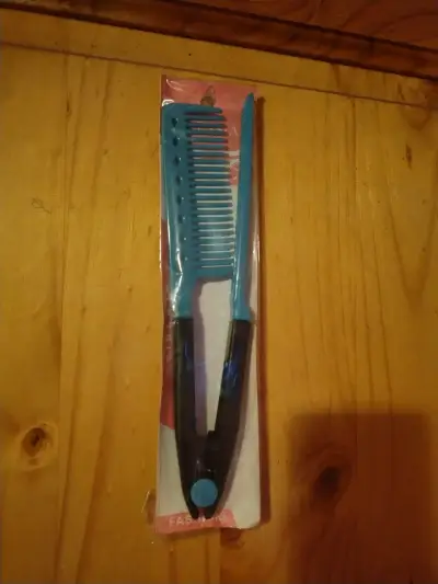 Peine alisador de cabello azul y morado - miniatura 1