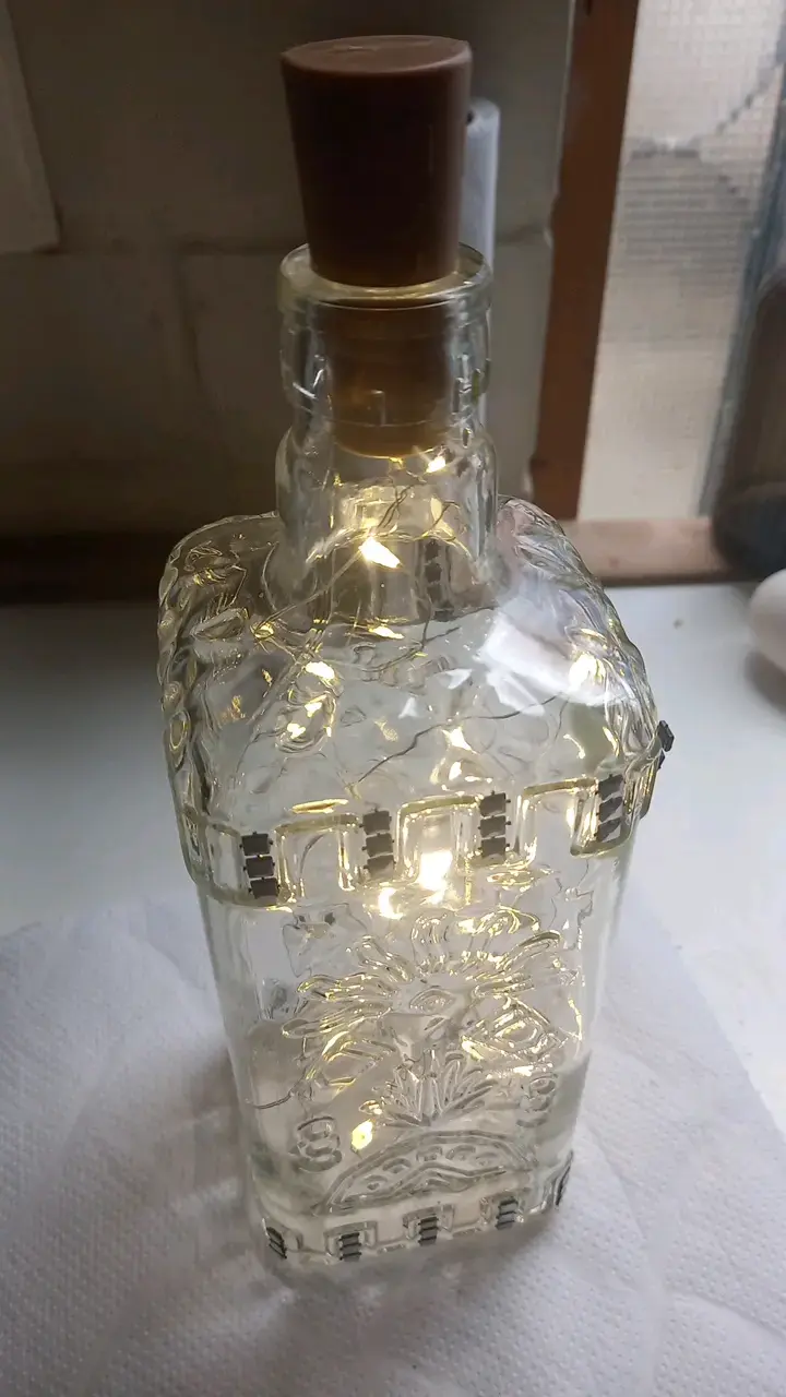 Botella decorativa de vidrio con luces LED - 3