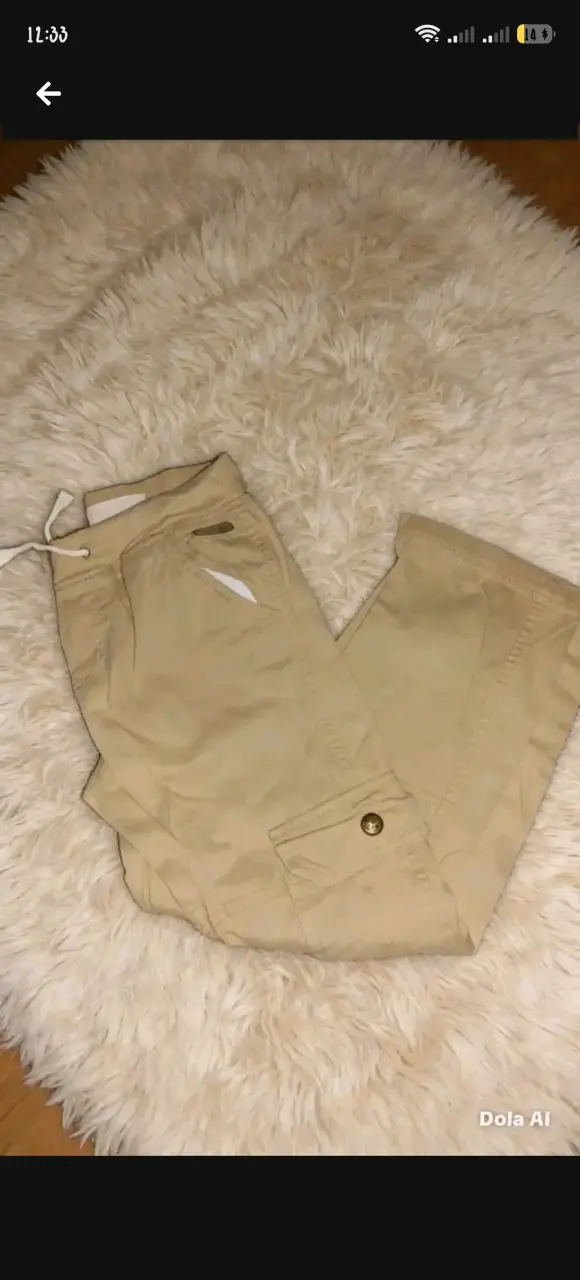 Pantalones cargo beige para niño