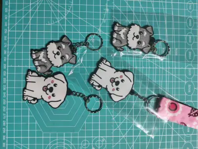 Llavero de personajes variados - miniatura 1