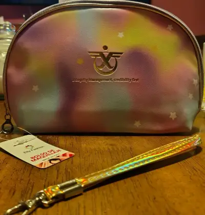 Esruche de maquillaje multicolor - miniatura 1