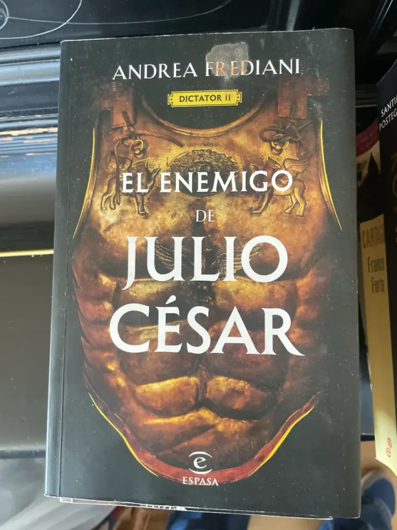 'El Enemigo de Julio César' de Andrea Fredian