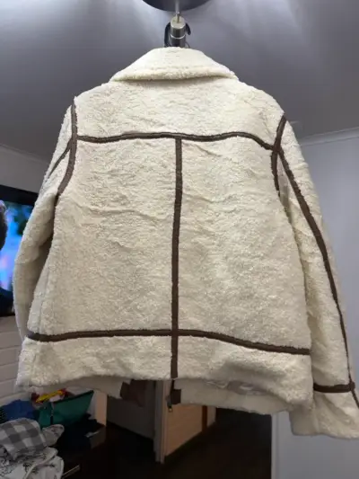 Chaqueta aviadora con detalles marrones - miniatura 3