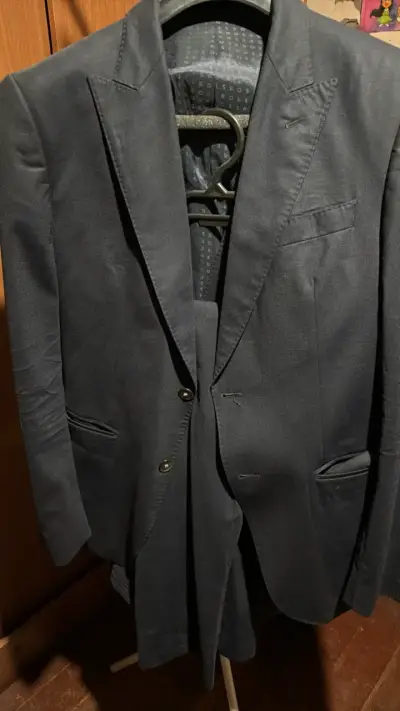 Traje Boss formal azul marino para hombre - miniatura 1