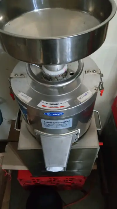 Máquina para mantequilla de maní Ecobeck DM-ZJ-160L - miniatura 1