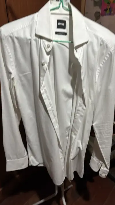 Camisa blanca de hombre Boss - miniatura 1