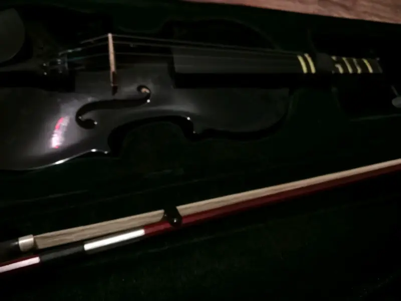 Violín negro con estuche y arco - 2