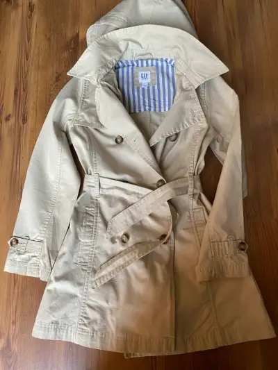 Trench coat beige GAP niño (a) - miniatura 1