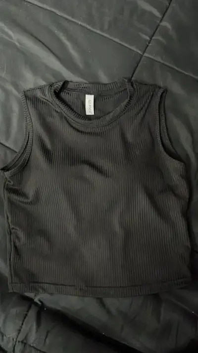 Polera sin mangas negra GZ Poco - miniatura 2