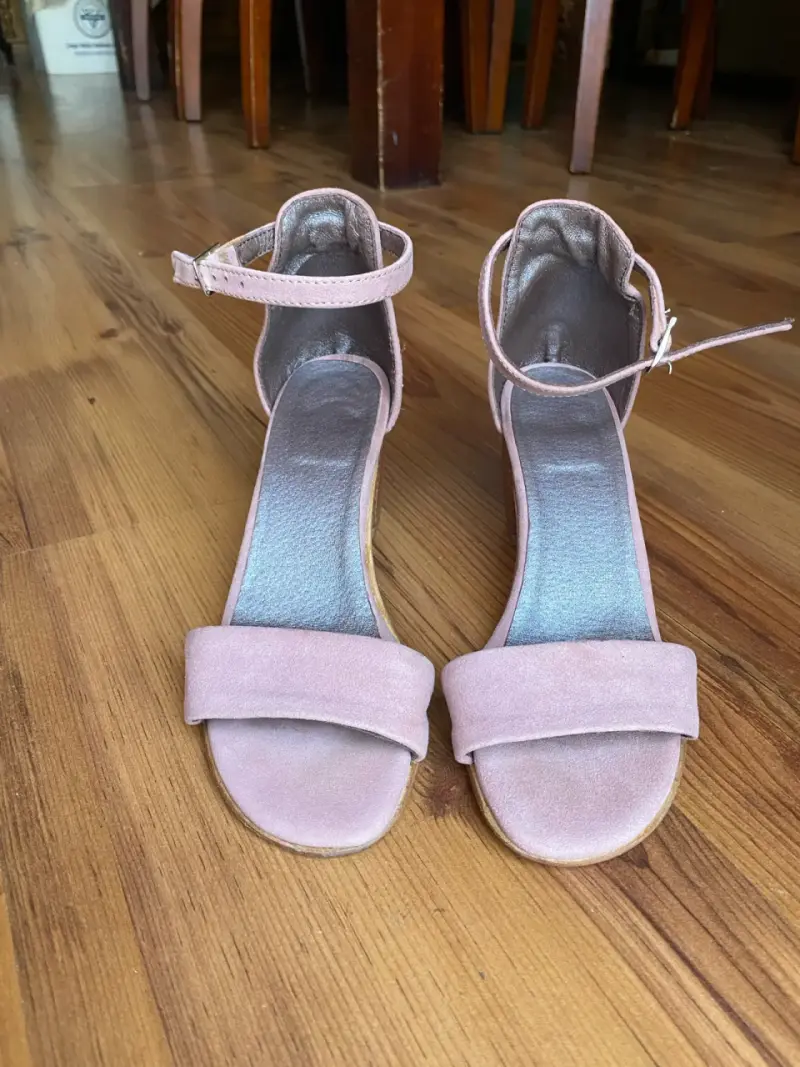 Sandalias de tacón grueso color palo de rosa - 6