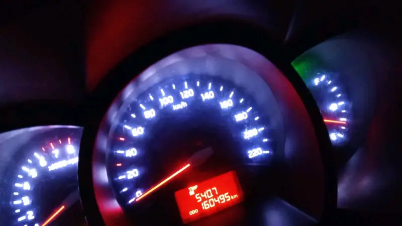 Auto Kia Rio 2013 en buen estado - 5