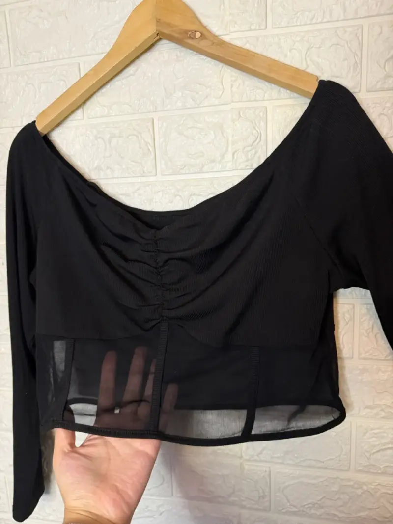Top negro con transparencia SHEIN - 3