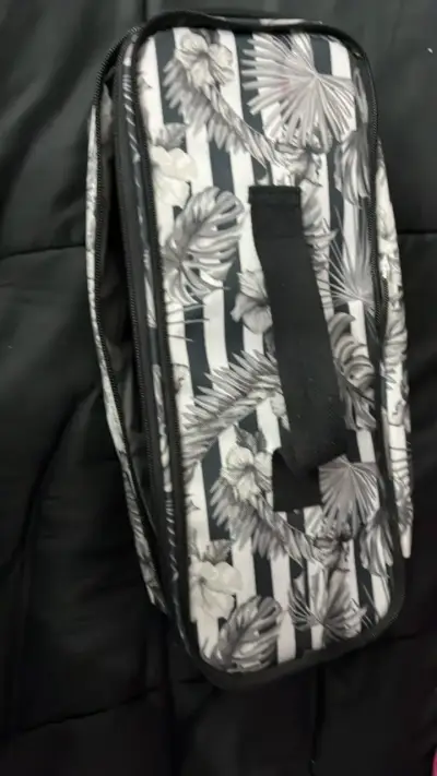 Bolso organizador de viaje con diseño floral - miniatura 1