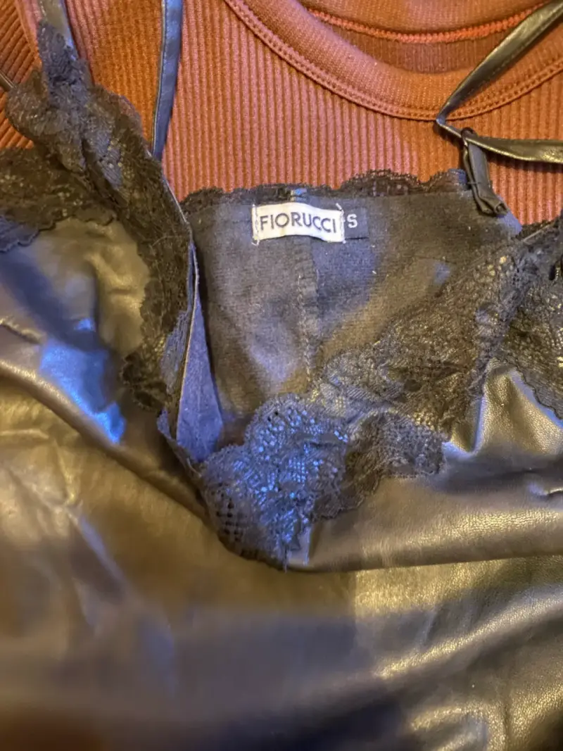 Vestido de cuero sintético negro con encaje Fiorucci - 2
