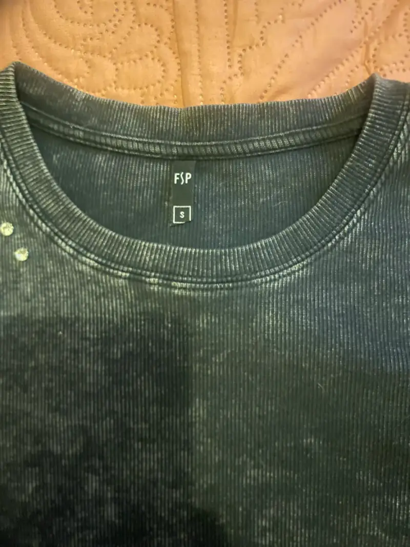 Polera manga larga con detalles brillantes - 3