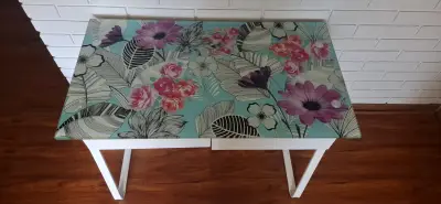 Escritorio con cubierta floral de vidrio - miniatura 4