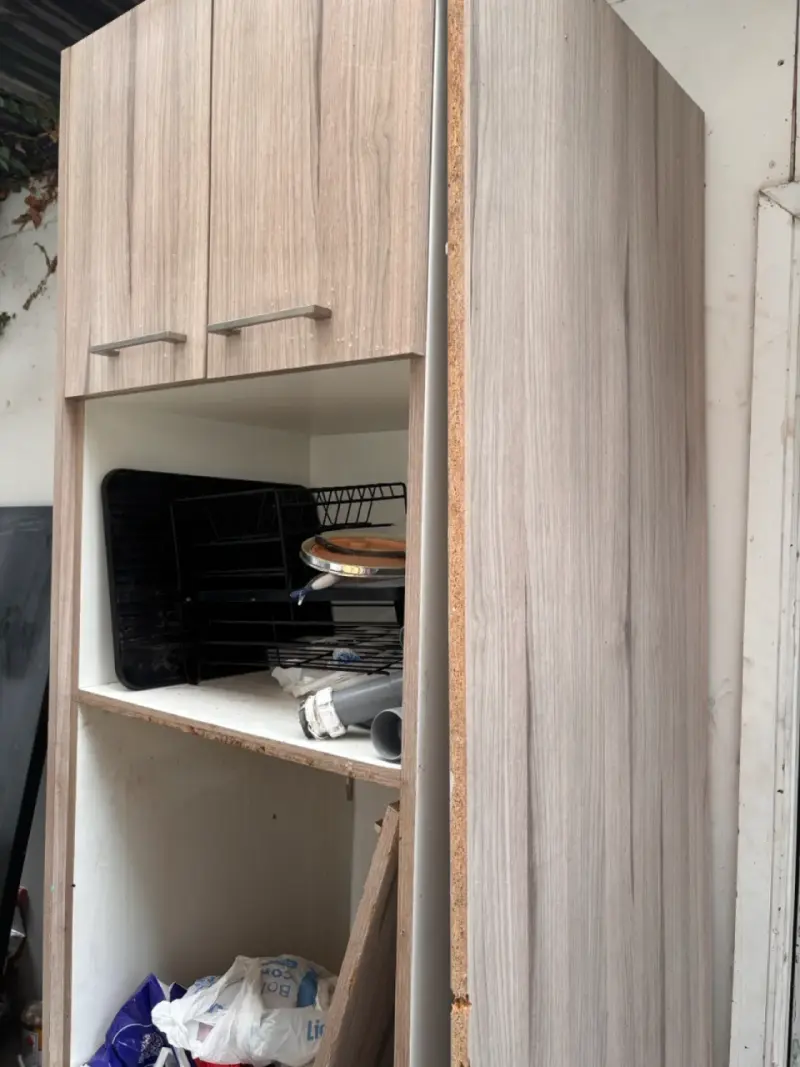 Mueble de cocina con encimera de granito y lavaplatos - 6