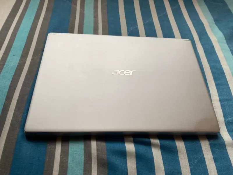 Notebook Acer Aspire A515-54, oportunidad - 2