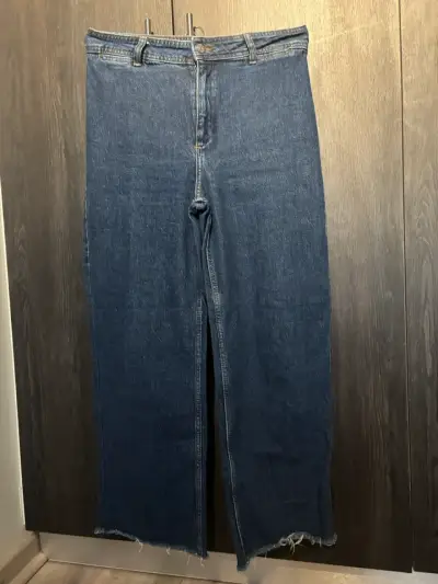 JEANS MANGO ORIGINALES (SEMINUEVOS) Calce Perfecto - miniatura 6