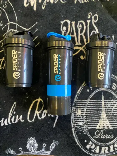 Shaker Spider Bottle con compartimentos - miniatura 1