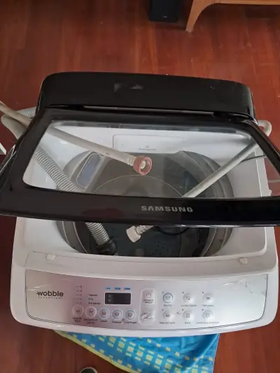 Lavadora Samsung Wobble Technology en buen estado - miniatura 3