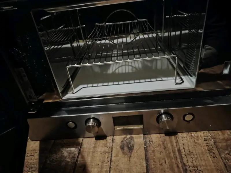 Horno empotrable de acero inoxidable Teka - 2