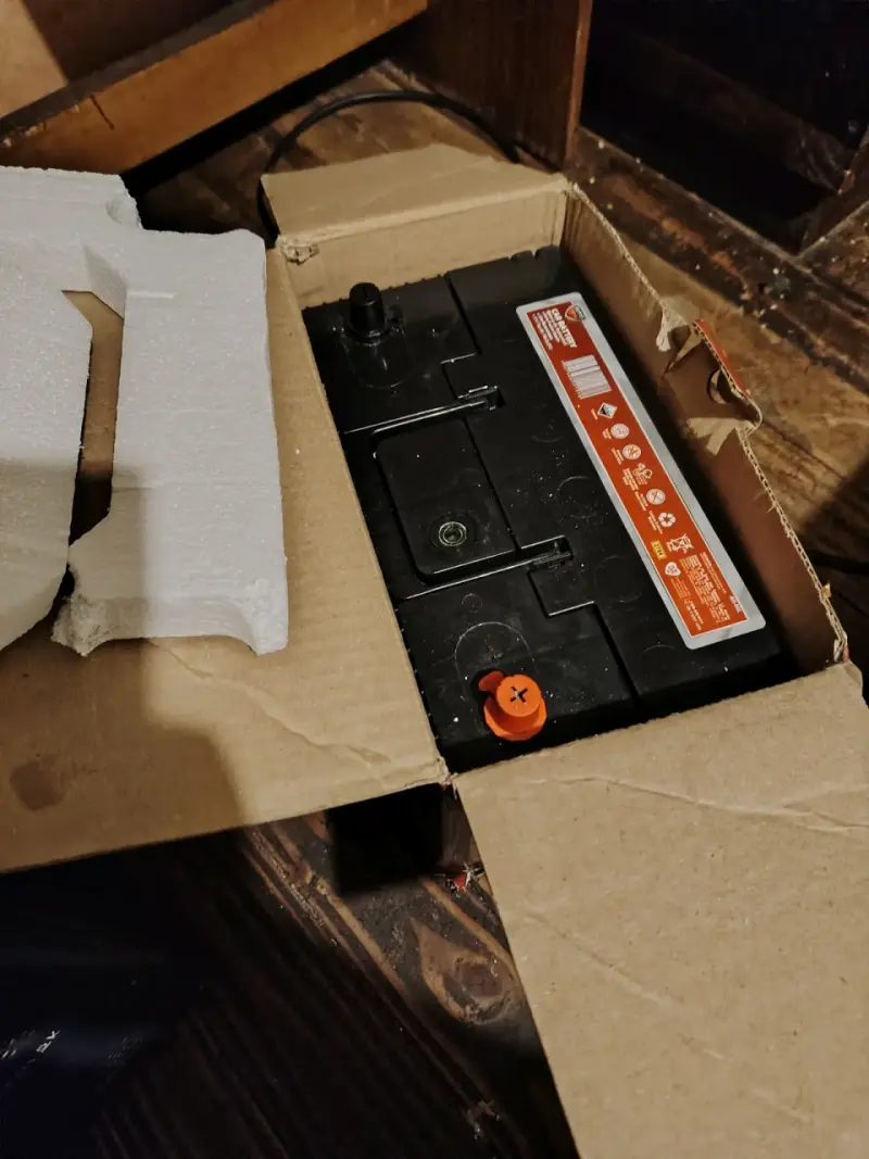Batería de automóvil Auto Drive 12V 750CA - 2