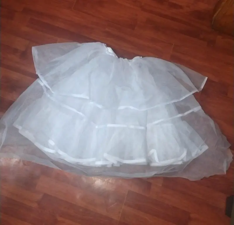 Vestido de baile folclórico con enaguas - 2