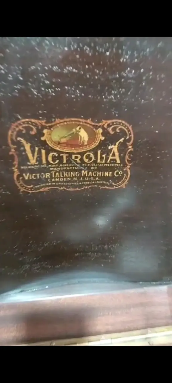 Gramófono Victor Talking Machine Co. antiguo - 1