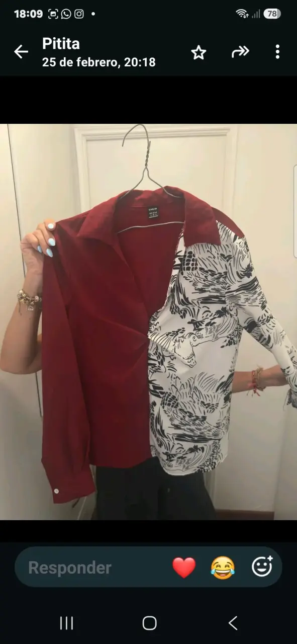 Blusa bicolor con diseño asimétrico - 2