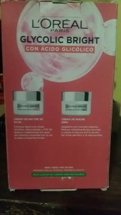 Set de Cuidado Facial L'Oréal Glycolic Bright - miniatura 2