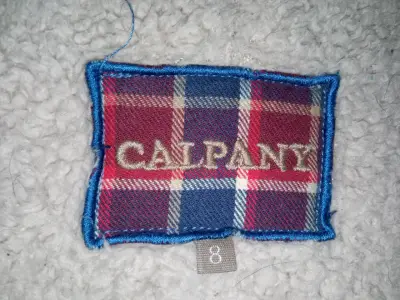 Chaqueta de invierno para niño con capucha - miniatura 3