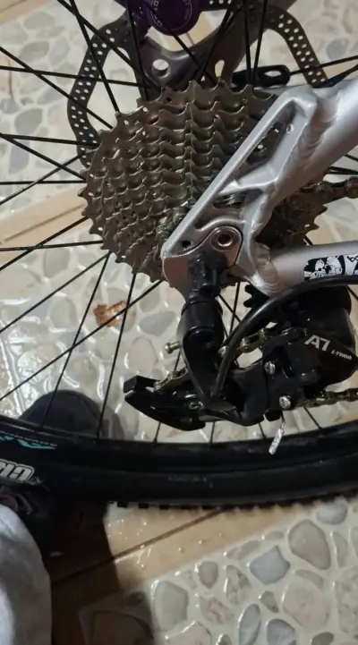 Bicicleta de montaña Bianchi con frenos Meroca - miniatura 6