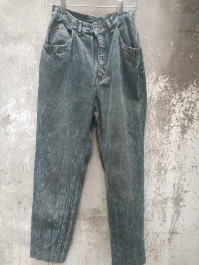 Jeans vintage azul desgastado para hombre - miniatura 2