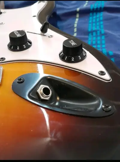 Guitarra +amplificador - miniatura 5