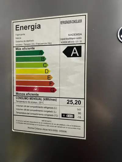 Refrigerador Mademsa de Dos Puertas en Buen Estado - miniatura 5