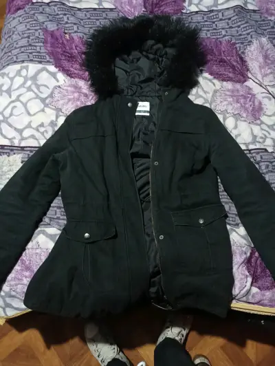 Parka negra con capucha de piel Sybilla - miniatura 1