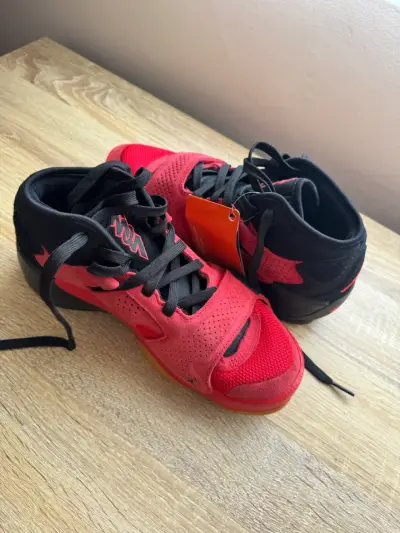 Zapatillas jordan zion 3 talla 38.5, 24 cm - miniatura 3