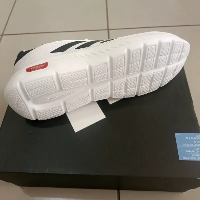 Zapatillas deportivas Adidas blancas con negro - 4