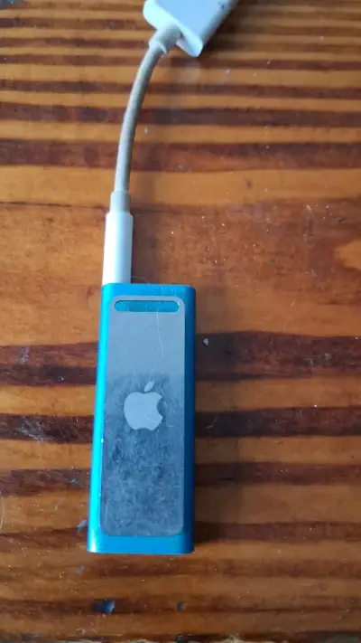 Reproductor MP3 Apple iPod Shuffle Azul - miniatura 1