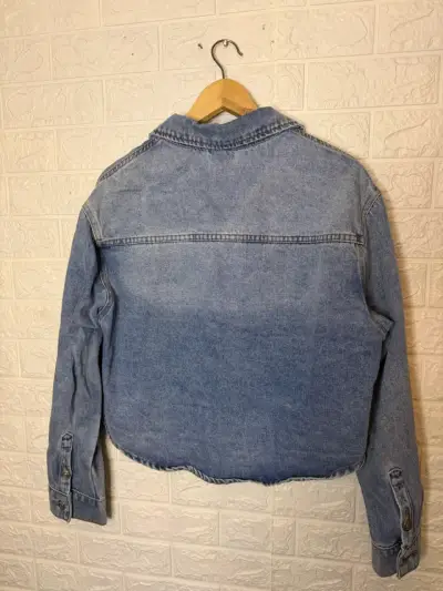 Chaqueta de jeans azul claro mujer - miniatura 2