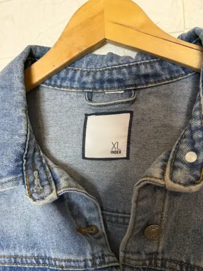 Chaqueta de jeans azul claro mujer - miniatura 4